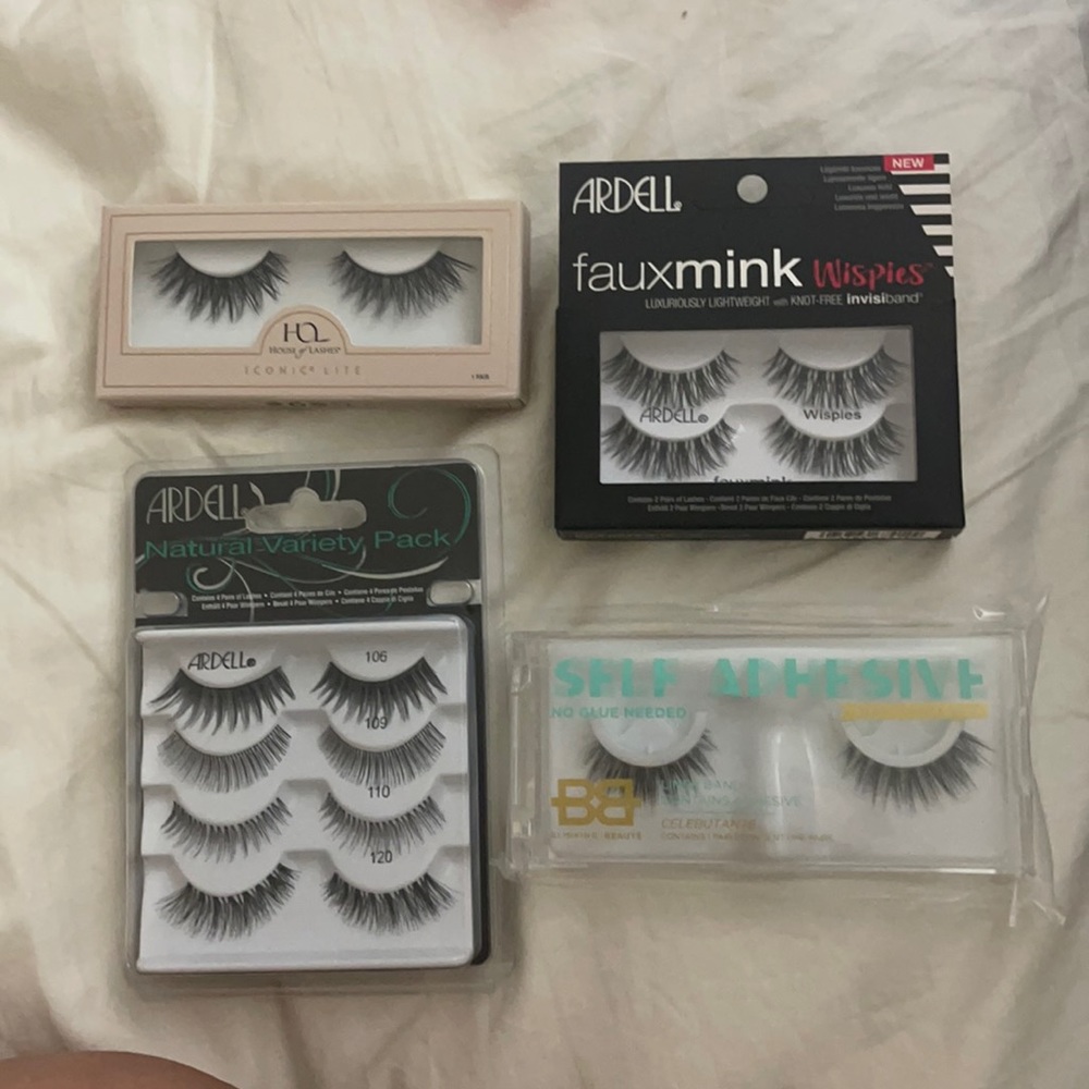 False eyelashes bundle